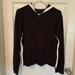 Large front zip, black and white hooded sweater